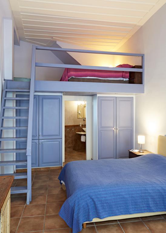 Guesthouse Lila Ermoupoli Room photo